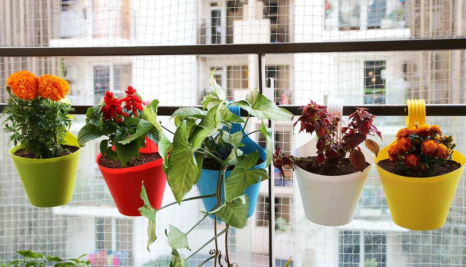 Leafy Tales Plastic Hook Hanging Pots (Set of 1, Green) - 28 x 12 x 22 cm Durable Railing Planters - Detachable Hook Flower Pots for Balcony, Indoor, Outdoor Garden & Window Grills